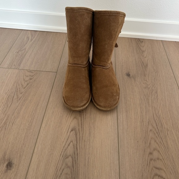BearPaw Other - Youth BearPaw Boshie Brown Suede Winter Boots Size 5